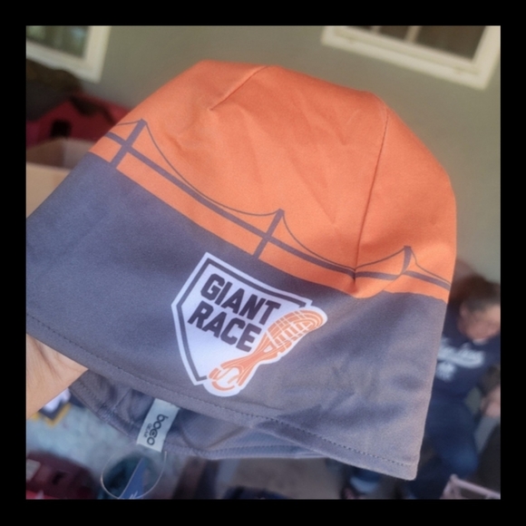 SF Giants 5k race womens jerseys and medals and hats - Picture 12 of 14